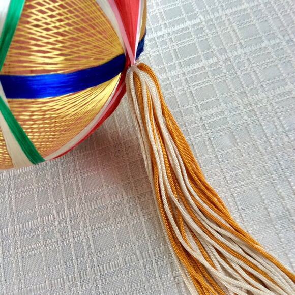 Vintage Handwoven Japanese Silk Temari Ball with Tassel - Picture 4 of 9